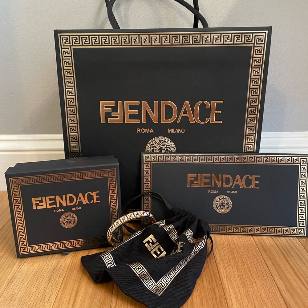 FENDACE Pink/Gold F Bracelet